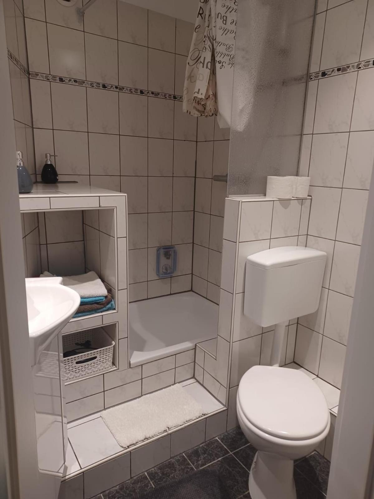Zwergenstube Apartment Wulfrath Ngoại thất bức ảnh